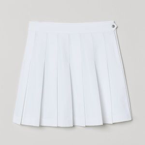 White mini skirt